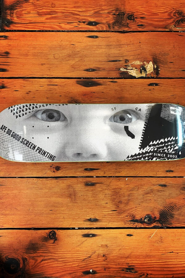 Cali Eyes - Skateboard